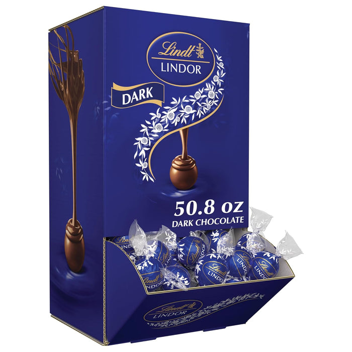 Lindt LINDOR White Chocolate Candy Truffles, White Chocolate Candy with Smooth, Melting Truffle Center, 50.8 oz., 120 Count