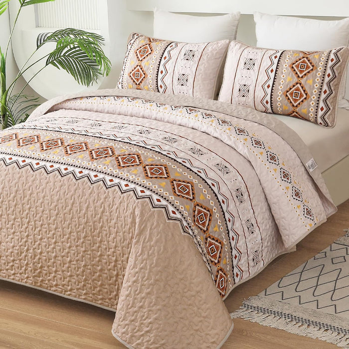 WONGS BEDDING 3 Pieces Quilt Set King Size, Pink Grey Quilt Bedspread Lightweight Bohemian Coverlet Set with 2 Pillowcase, Soft Geometry Printed Bedding Set King for All Season 104"×90"