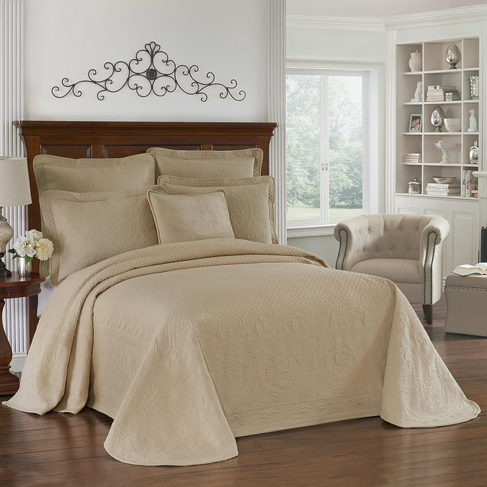 King Charles Modern Farmhouse Floral Matelasse Bedspread, 100% Cotton Breathable Bedding, King/CalKing, Sage