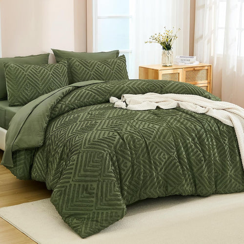 Andency Queen Comforter Set 7 Piece Dark Emerald Green - Bed in a Bag Queen Boho Lightweight Fluffy Tufted Bedding Sets with Comforter, Sheets, Pillowcases & Shams