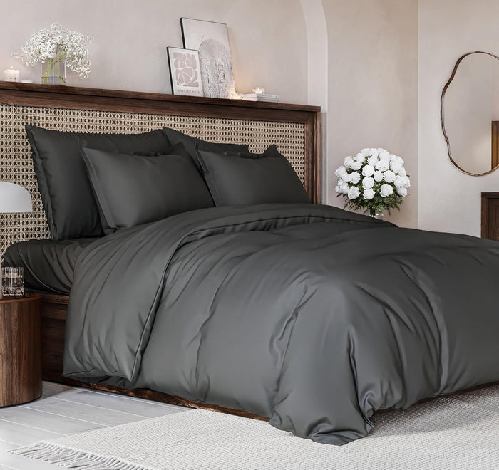 Duvet Cover King Size Set - Extra Soft King Size Duvet Cover 104 x 90 with 2 Pillow Shams - Hotel Luxury, Easy Care and Fade Free with Zipper Closures & Ties - Comfy, Breathable Bedding Set (White)