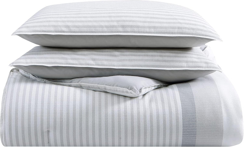 Nautica - King Comforter Set, Soft Yarn-Dyed Cotton Bedding, Medium Weight for Year Round Use, 3 Piece Bed Set with Matching Pillowcases (Fairwater Blue)