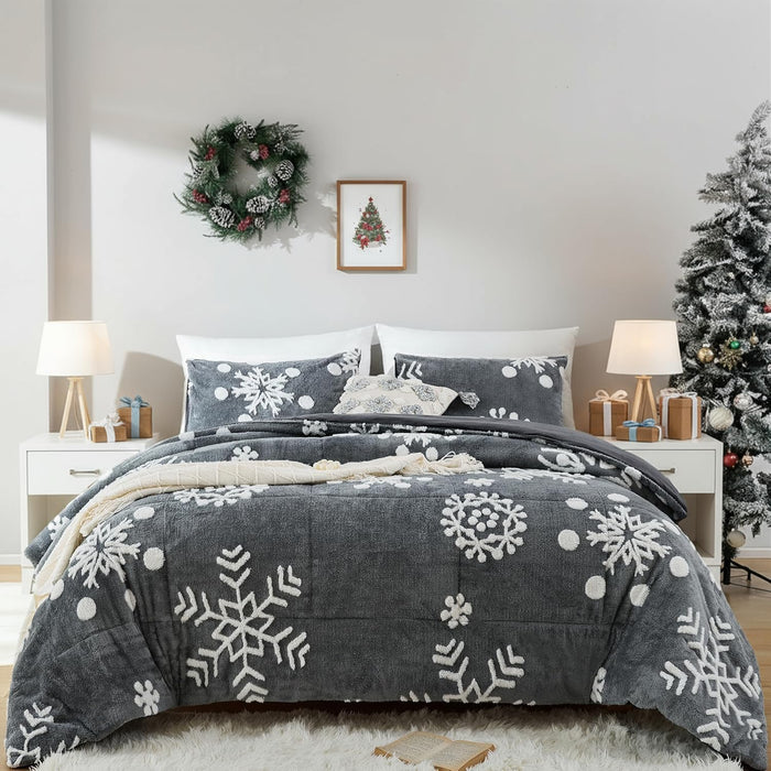 JANZAA Christmas Bedding Full Size Comforter Sets Velvet Pink Comforter Set with White Snowflake Stereoscopic 3 Pieces Full Size Bedding Sets Soft and Fluffy