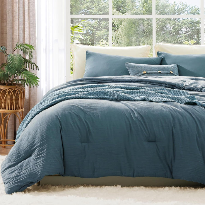 WRENSONGE King Size Comforter Set - 3 Pieces Olive Green Comforter Prewashed Soft Lightweight for All Seasons,Fluffy Down Alternative Comforter King Size with 2 Pillow Shams