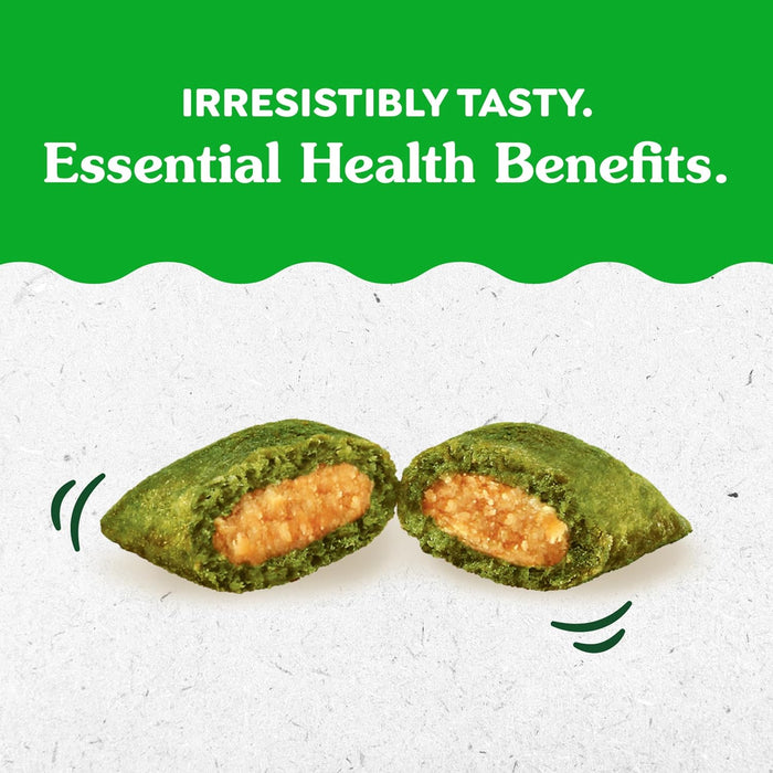 Greenies Feline Smartbites Healthy Indoor Natural Treats for Cats, Tuna Flavor, 4.6 oz. Pouch
