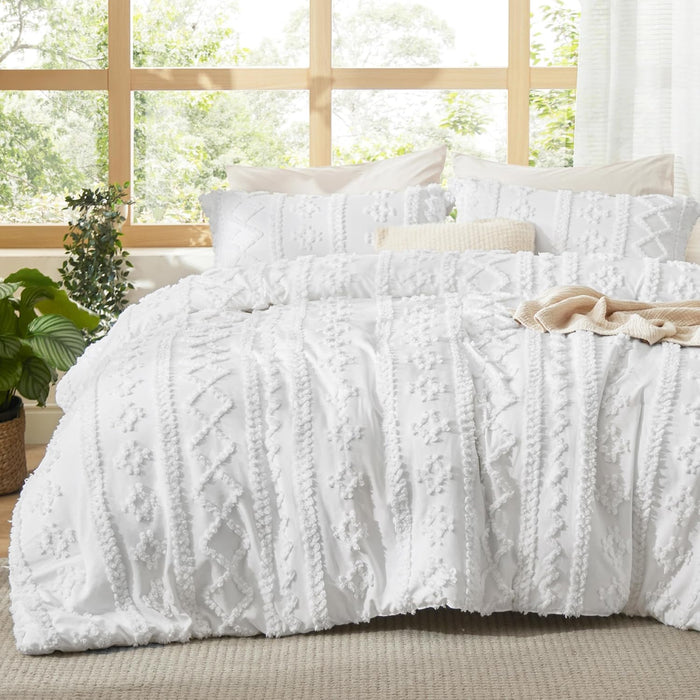 Bedsure Tufted Boho Comforter Set California King Size - Beige Boho Bed Set, GentleSoft™ 3 Pieces Farmhouse Shabby Chic Embroidery Bedding, Gifts for Woman, Soft Jacquard Comforter for All Seasons