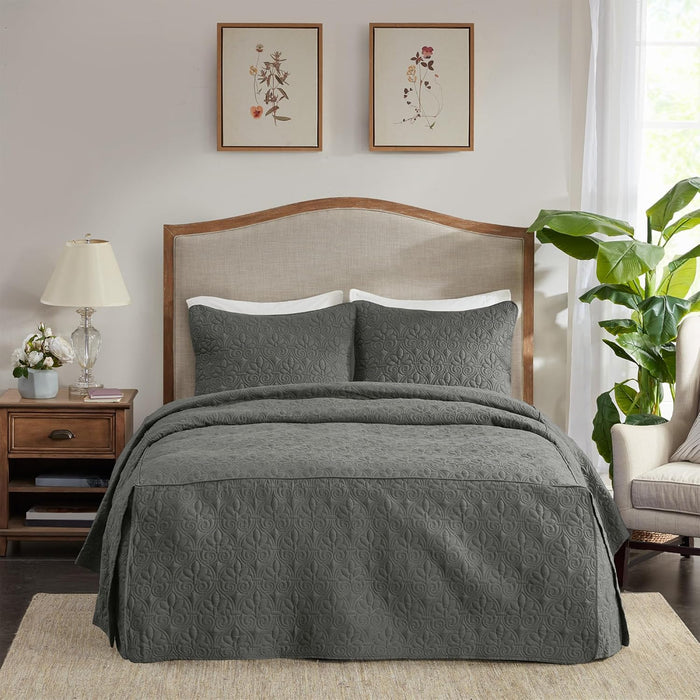 Madison Park Quebec Split Corner Quilted Bedspread Classic Traditional Design All Season, Lightweight, Bedding Set, Matching Shams, Queen, Damask Quilted Navy 3 Piece