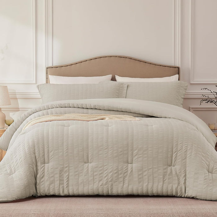 White Queen Comforter Set - 3 Pieces Seersucker Lightweight Bedding Comforter Sets (1 Soft Fluffy Comforter & 2 Pillowcases) - All Seasons Cozy Modern Bed Sets