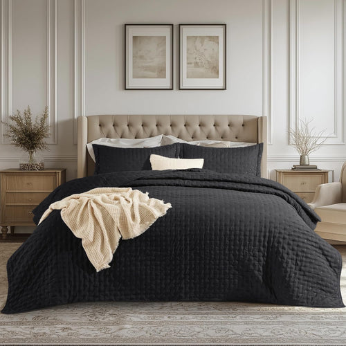 Bedsure King Quilt - Ultra Soft Quilt Bedding, Lightweight King Size Comforter, White Bedspread Coverlet for Modern Bedroom Decor, 106x96 Inch