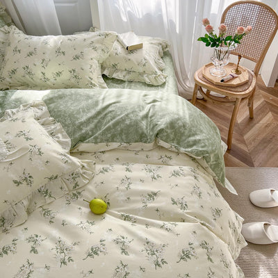 MKXI Twin XL Size Beige & Green Floral Comforter Set - 3 Piece Ruffled Lace Bedding Set with Reversible Design, Soft Aesthetic Cottagecore Style Green Leaf Comforter for Girls, Women, and Teens