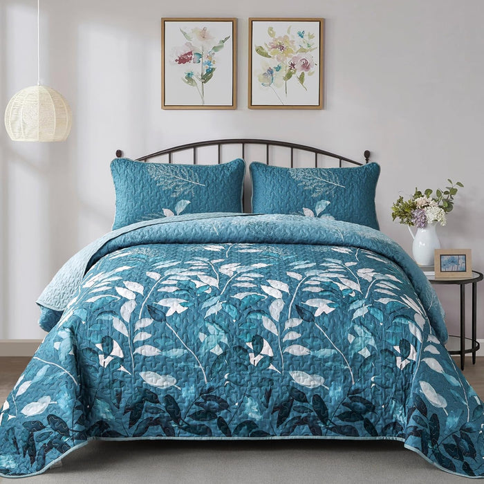 WONGS BEDDING Blue Quilt Set Queen Size,3 Pieces Navy Blue Floral Bedspread Coverlet Set,Soft Microfiber Lightweight Grayish Blue Gradient Floral Bedding Set Queen 96"x90"