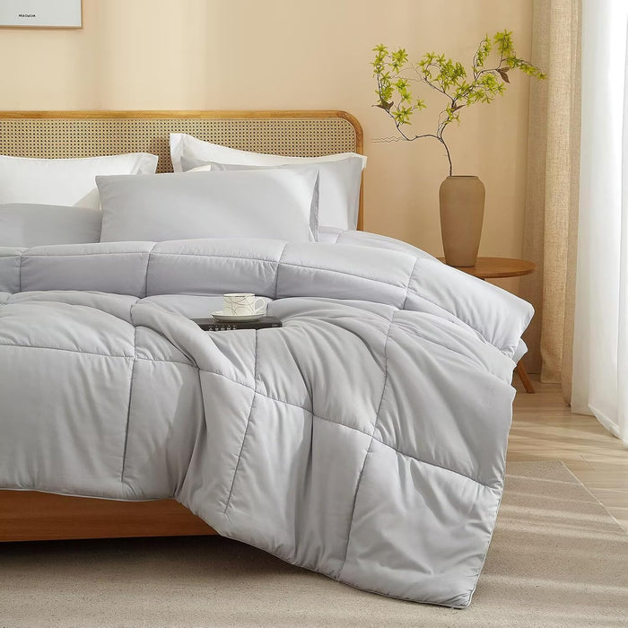 Light Grey Full Size Comforter Set for All Season 3 Pcs(1 Comforter and 2 Pillowcases),Box Stitched Brushed Microfiber Breathable Bedding Sets Soft Warm Fluffy Bed Set 80X90 Inches