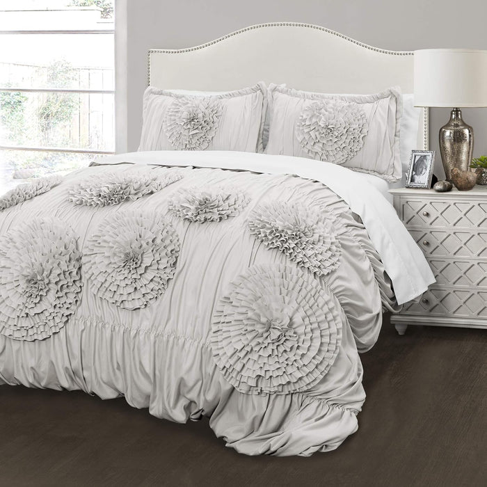 Lush Decor 3 Piece Serena Comforter Set, Queen, Ivory