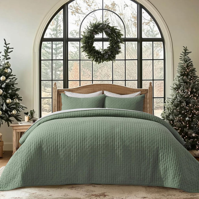 EVERGRACE x Kinsey Walsh Cross Stitch Pre-Washed Cotton Quilt Bedding Set King Size, Oversized 3 Pieces Lightweight Bedspread Coverlet for All Season, with 2 Matching Shams, Dusty Blue, 108"x96"