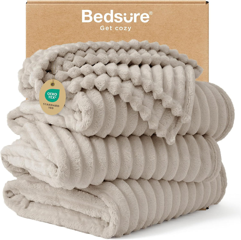 Bedsure GentleSoft White Throw Blanket for Couch - Cozy Blanket for Women, Cute Fleece Throws for Girls, Teacher Gifts Birthday Gifts for Women Men Mom, Room Home Dorm Decor, Off White, 50x60 Inches