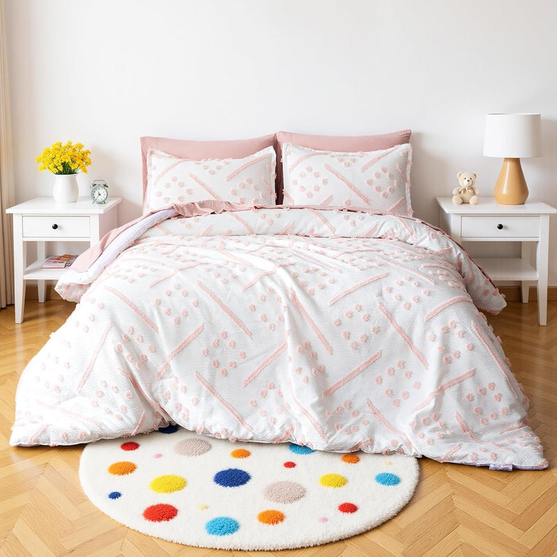 Amazon Basics 5-Piece Kids' Bed-in-a-Bag, Jacquard Microfiber Bedding Set with Comforter, Sheets, and Pillowcases, All-Season, Pink Tufted, Twin