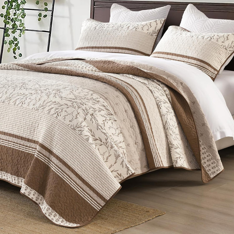 Striped Farmhouse Queen Quilt - 100% Cotton Queen Size Quilt Set, Beige Brown Green Lightweight Bedspread for Queen Bed, Breathable Coverlet Bedding Set for All Season, 3-Piece (98"x90")