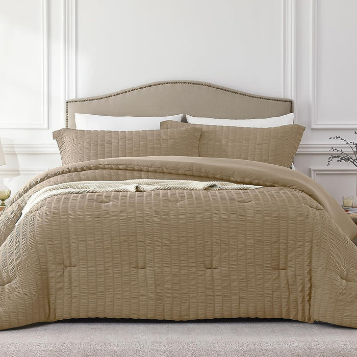 White Queen Comforter Set - 3 Pieces Seersucker Lightweight Bedding Comforter Sets (1 Soft Fluffy Comforter & 2 Pillowcases) - All Seasons Cozy Modern Bed Sets