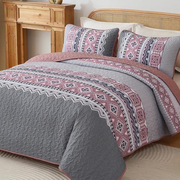 WONGS BEDDING 3 Pieces Quilt Set King Size, Burnt Orange/Rust Halloween Quilt Bedspread Fall Bohemian Coverlet Set with 2 Pillowcase, Soft Thanksgiving Bedding Set for All Season 104"×90"