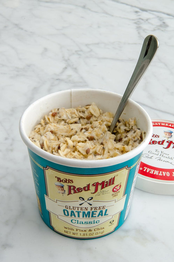 Bob's Red Mill GF Oatmeal Cup, Classic, 1.81 Ounce Cup (Pack of 12) - Non-GMO, Vegan, Whole Grain, Kosher