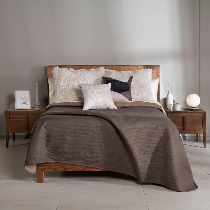 Vianney Queen Comforter Set – Novo Coffee Reversible Quilt 91x93 Inches with 2 Standard Pillow Shams, Soft Lightweight All-Season Bedding in Coffee