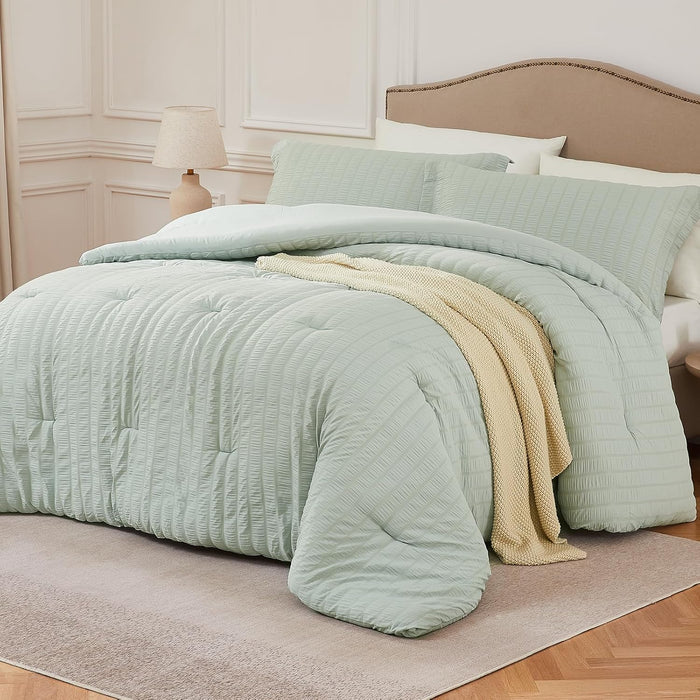 White Queen Comforter Set - 3 Pieces Seersucker Lightweight Bedding Comforter Sets (1 Soft Fluffy Comforter & 2 Pillowcases) - All Seasons Cozy Modern Bed Sets