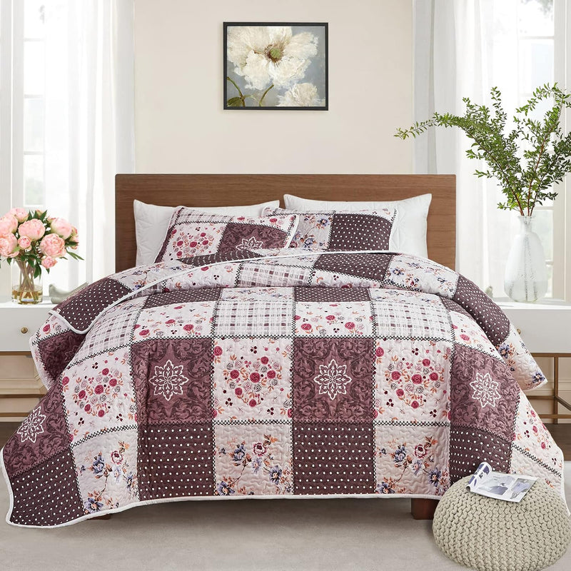 Patchwork Quilt Set Full/Queen Size, 3 Pieces Green Floral Plaid Summer Bedspread Coverlet Set, Soft Microfiber Reversible Lightweight Bed Cover for All Season (90" x 90", 1 Quilt+ 2 Pillow Shams)