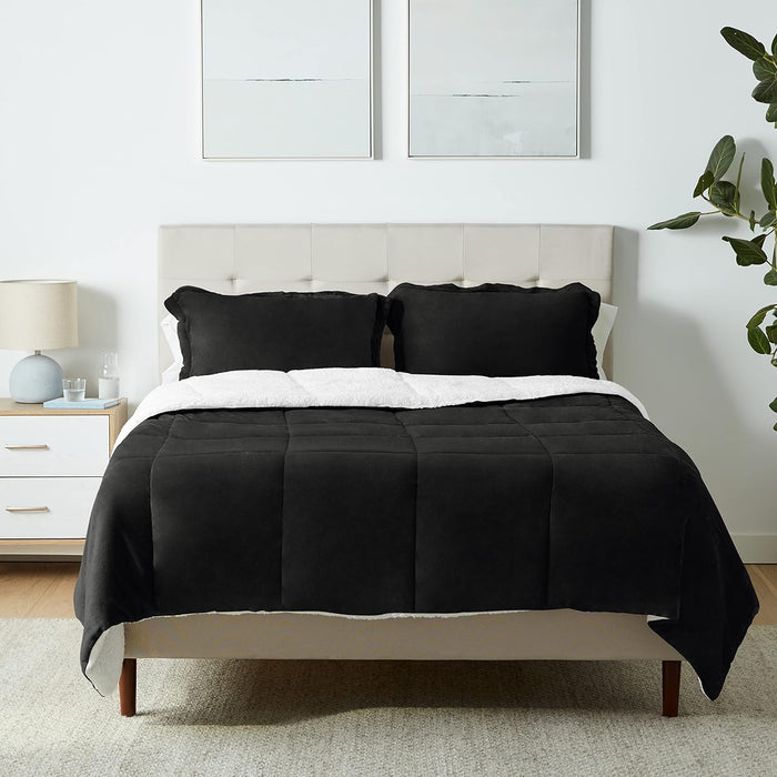 Amazon Basics 3 Piece Bedding Set, Micromink Sherpa, Ultra-Soft, Warm All Season Comforter, Full/Queen, Navy Blue, Solid