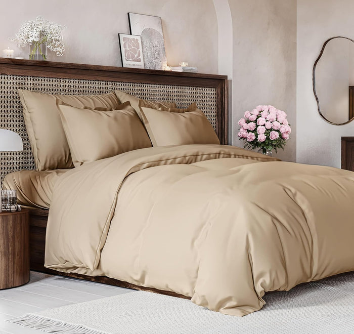 Duvet Cover King Size Set - Extra Soft King Size Duvet Cover 104 x 90 with 2 Pillow Shams - Hotel Luxury, Easy Care and Fade Free with Zipper Closures & Ties - Comfy, Breathable Bedding Set (White)