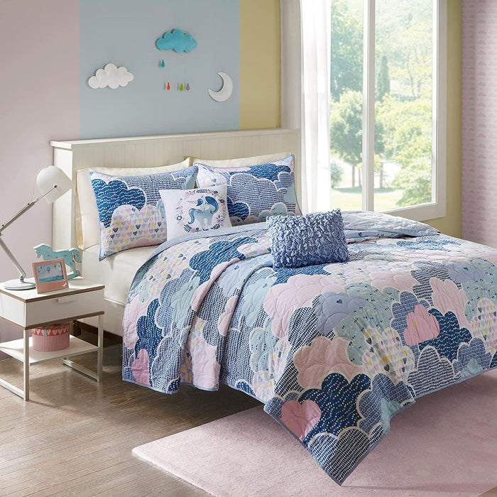Intelligent Design Kids Twin Quilt Bedding Set, Cotton Coverlet Sun Girls Bedding Set Rainbow & Clouds Reversible Dawn Light & Breathable Sham Throw Pillow Twin Yellow/Coral 3 Piece