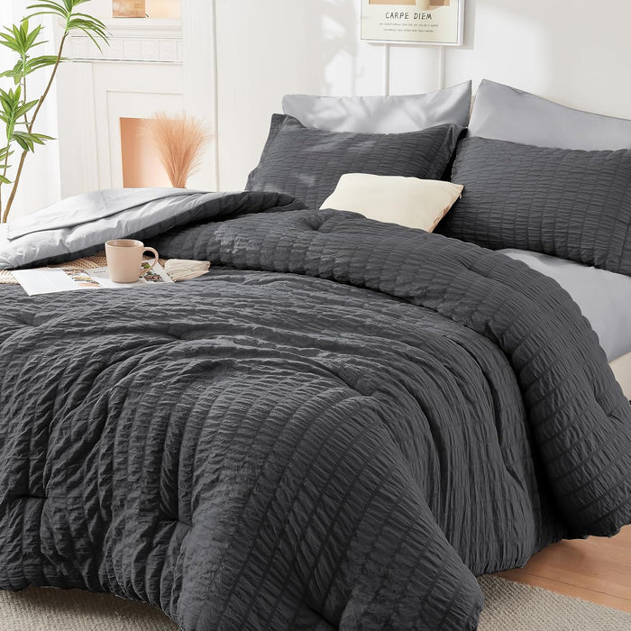 HYMOKEGE Beige Queen Comforter Set Seersucker 7 Pieces, All Season Luxury Bed in a Bag for Bedroom, Bedding Set with Comforters, Sheets, Pillowcases & Shams