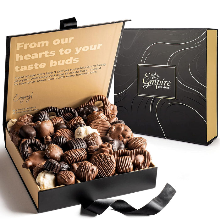 Chocolate Christmas Gift Basket – Chocolate Gift Box with Assorted Gourmet Chocolate, Great Christmas, Holiday for Men and Womens – Perfect Present Idea for Him and Her, Birthday, Thank You, or Holiday Gifts