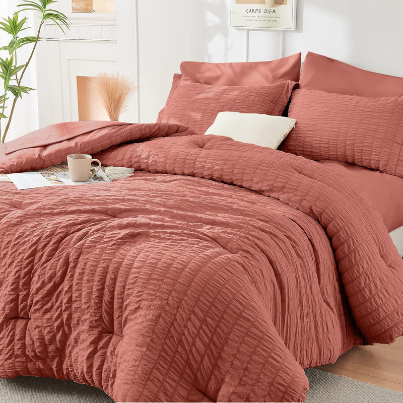 HYMOKEGE Beige Queen Comforter Set Seersucker 7 Pieces, All Season Luxury Bed in a Bag for Bedroom, Bedding Set with Comforters, Sheets, Pillowcases & Shams
