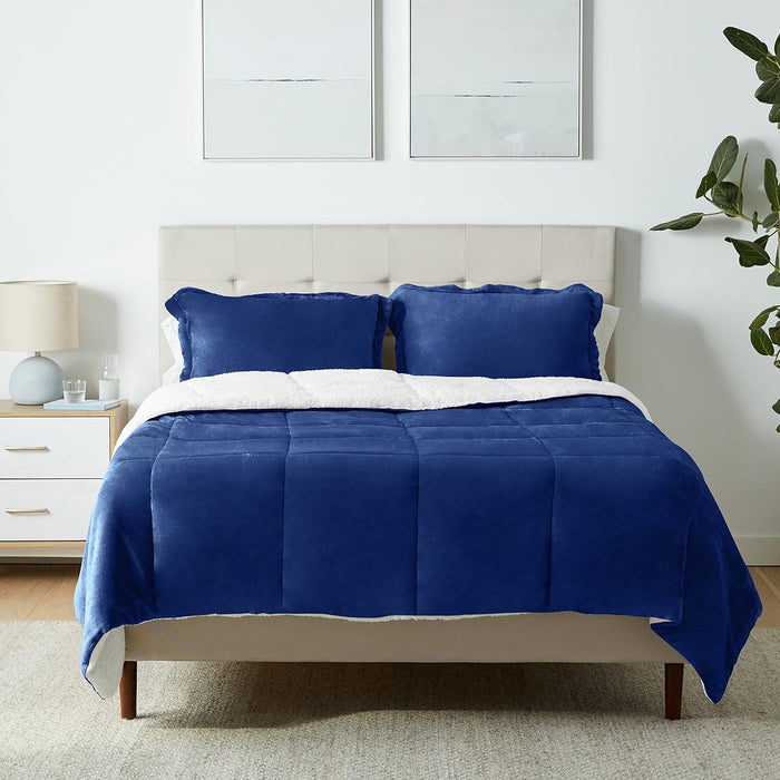 Amazon Basics 3 Piece Bedding Set, Micromink Sherpa, Ultra-Soft, Warm All Season Comforter, Full/Queen, Navy Plaid
