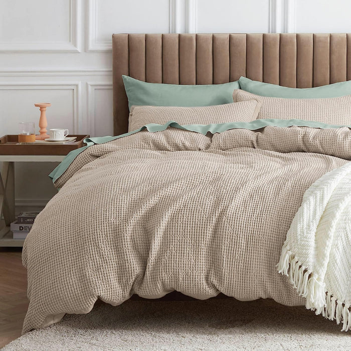 Bedsure Waffle Comforter Set Queen, Khaki Soft Bedding, Waffle Weave Bed Set, 3 Pieces, 1 Comforter (90"x90") and 2 Pillow Shams, Cotton Shell and Polyester Lining for All Seasons