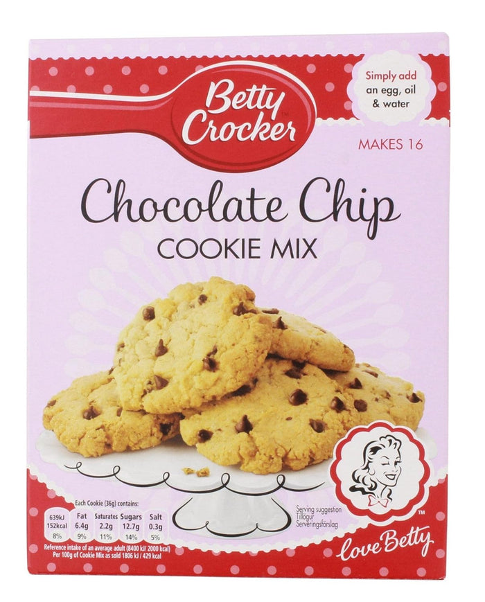 Betty Crocker Favorites Super Moist Butter Recipe Yellow Cake Mix, Holiday Baking, 13.25 oz (Pack of 12)