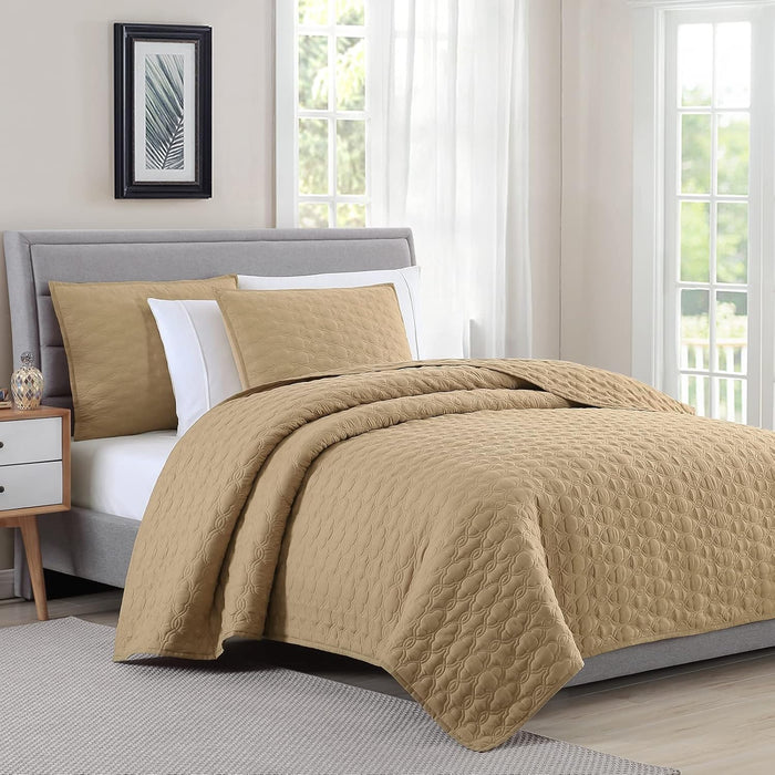 BOURINA Ultrasonic Quilt Set Bedspreads 3-Piece Bedding Set Pre-Washed Microfiber Ultra Soft Lightweight Flower Coverlet Set for All Season, Queen Taupe