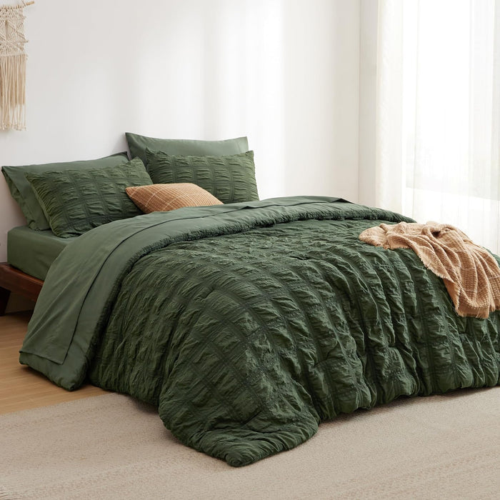 Bedsure Bed in a Bag Queen - 7 Pieces Plaid Seersucker Bedding Comforter Sets, Soft Lightweight Affogat Boho Bed Set with Comforters Queen Size, Sheets, Pillowcases & Shams