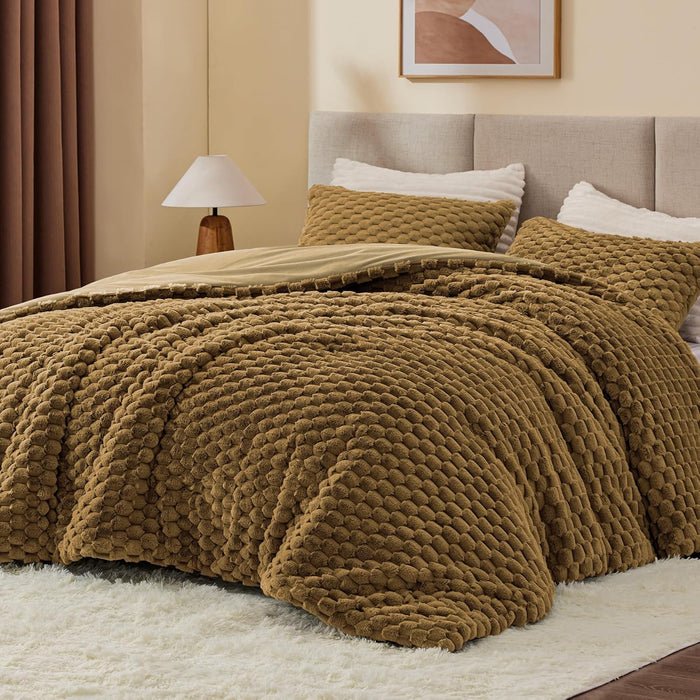 BEDELITE Fluffy King Size Comforter Set - Grey Fleece Soft Comforter for King Size Bed, Luxury Warm Bedding Set for Winter, Fuzzy Bed Set 3 Pieces (1 Comforter, 2 Pillowcases)