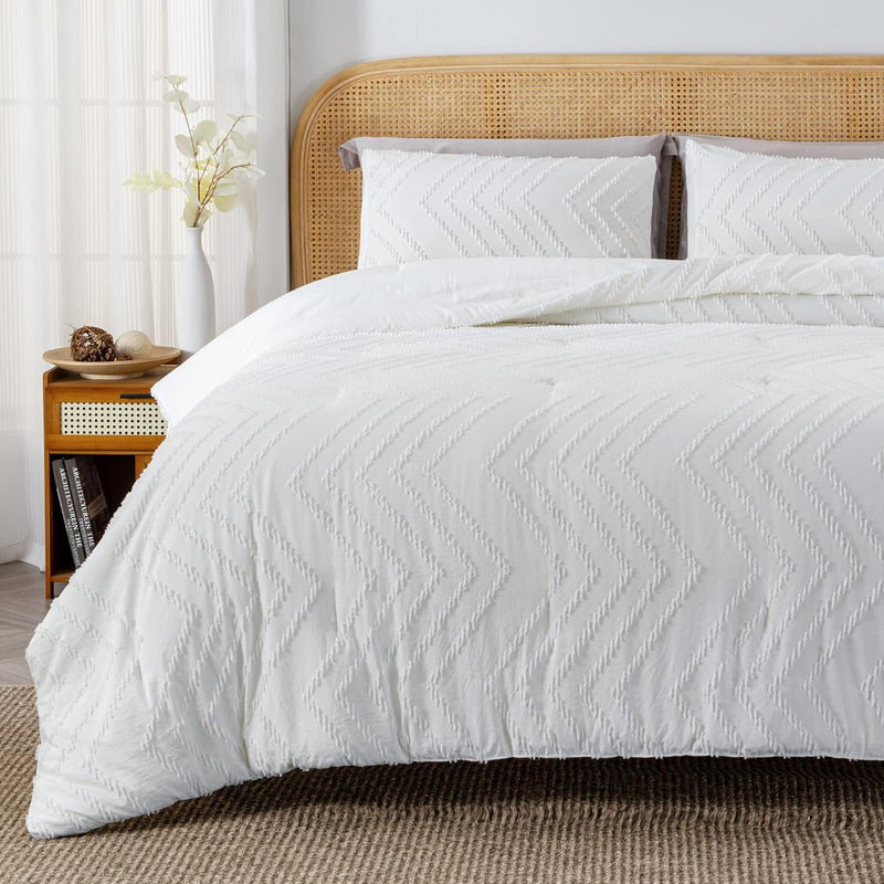 Litanika Queen Comforter Set Beige, 3 Pieces Lightweight Comforters Queen Size Chevron Tufted Bedding Comforter Set, Fluffy Bed Set