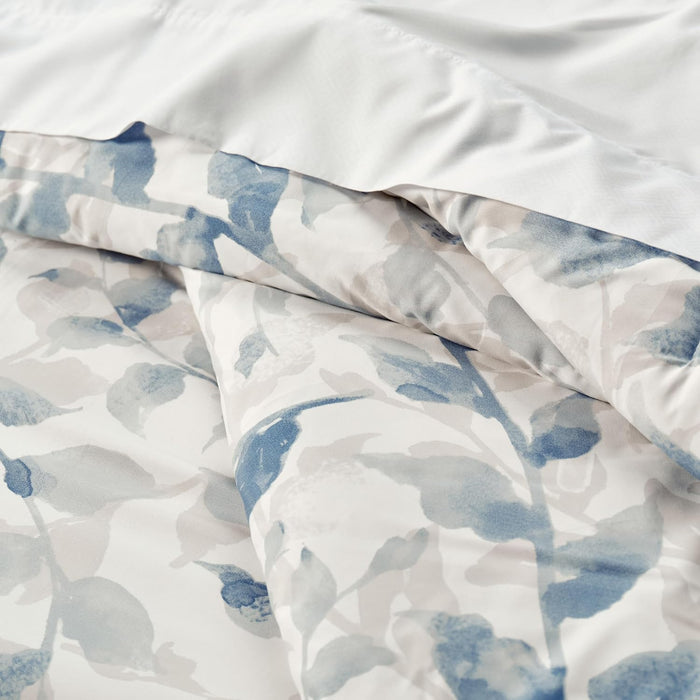 Chanasya Premium Layered Leaf Queen Comforter Set - Soft Blue Botanical Leaf Reversible Comforter Bedding Set- 3-Pieces - 1 Comforter and 2 Pillow Shams, Queen Size