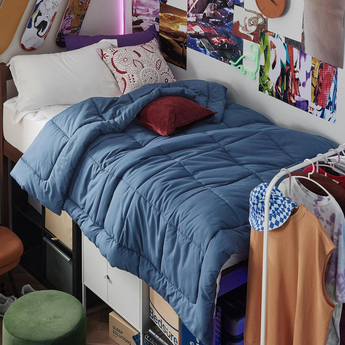 Bedsure Comforter Duvet Insert - Quilted Comforters Queen Size, All Season Duvet, Down Alternative Bedding, with 8 Tabs, Gifts for Women/Men, White, Queen 88 x 88 Inches