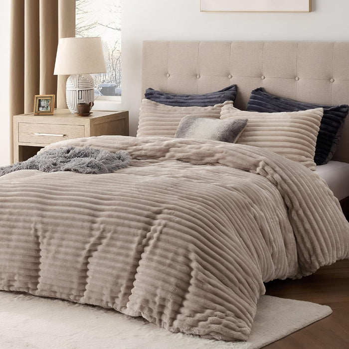 Bedsure Fluffy Duvet Cover Set - Ultra Soft Plush Shaggy Comforter Cover Queen Size, Warm Flannel Fleece Bed Sets for Winter, 3 Pieces (Striped Pattern, Coconut White)
