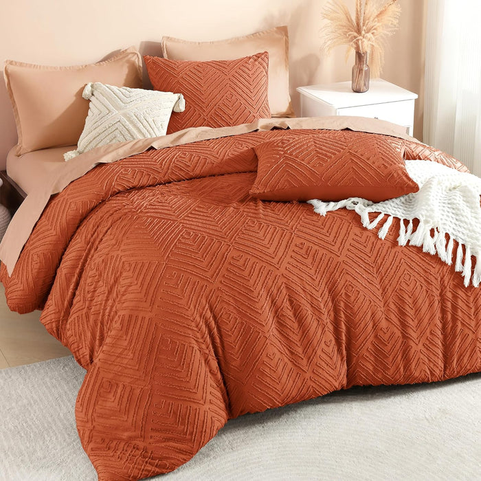 Litanika King Size Comforter Set Beige, 3 Pieces Cream Tufted Boho Farmhouse Bedding Comforter Sets, Lightweight Fluffy Comforter Bed Set for All Season (104x90In Comforter and 2 Pillowcases)