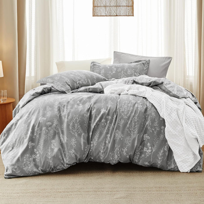 Bedsure Queen Comforter Set - Sage Green Bed Set, 3 Pieces Cute Floral Bedding, 1 Soft Reversible Botanical Flowers Comforter and 2 Pillow Shams