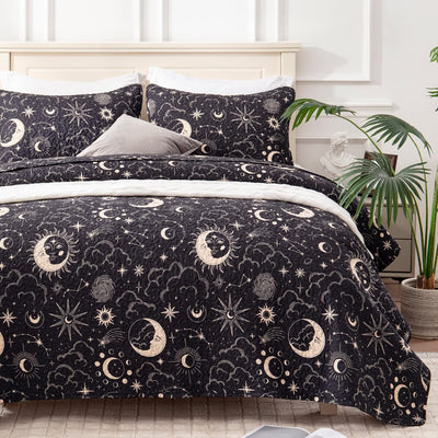 EXQ Home Quilt Set Full Queen Size Black Print 3 Piece,Lightweight Soft Coverlet Modern Style Sun Starry Pattern Bedspread Set(1 Quilt,2 Pillow Shams)