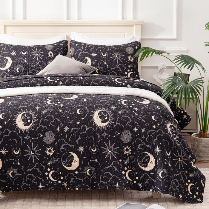 EXQ Home Quilt Set Full Queen Size Black Print 3 Piece,Lightweight Soft Coverlet Modern Style Sun Starry Pattern Bedspread Set(1 Quilt,2 Pillow Shams)