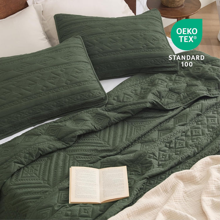 Bedsure Boho Quilt Queen Size - Lightweight Bedspread Queen Size with Geometric Stitched Pattern, Olive Green Farmhouse Soft Bedding Set Coverlet with 2 Pillow Shams for All Seasons, 90x96 inches