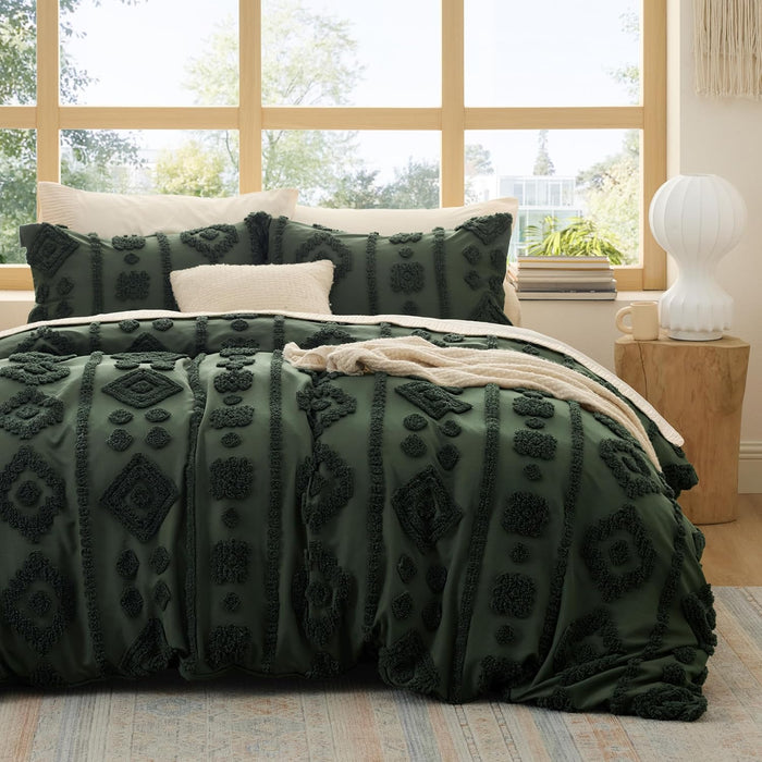 Bedsure Boho Duvet Cover Queen Size - Dark Green Tufted Boho Bedding, Farmhouse Shabby Chic Embroidery Bedding for All Seasons, 3 Pieces, 1 Soft Jacquard Queen Comforter Cover and 2 Pillow Shams