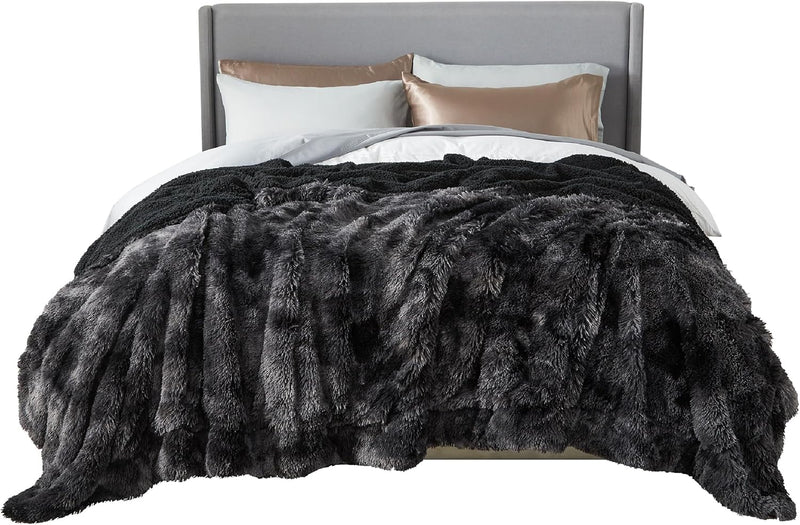 Bedsure GentleSoft Fluffy King Size Blanket for Bed, Faux Fur Fuzzy Minky Couture Warm Blanket for Winter, Thick Plush Sherpa Fleece Oversized Winter Bedding Cozy Gifts for Room, 108x90, Tie Dye Grey